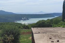 Istarska kamena kuća s pogledom na more, Barban, Ev