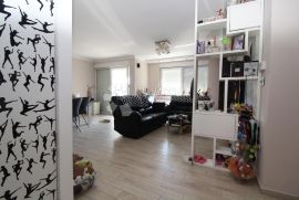 ŠKURINJE STAN 102.65 m² 3S+DB, Rijeka, Appartment