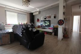 ŠKURINJE STAN 102.65 m² 3S+DB, Rijeka, Wohnung