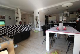 ŠKURINJE STAN 102.65 m² 3S+DB, Rijeka, Wohnung