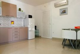 Prekrasna vila sa 10 apartmana, Poreč, Casa