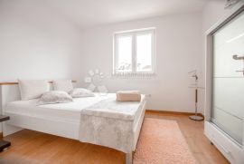 Prekrasna vila sa 10 apartmana, Poreč, Casa