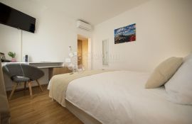 OBITELJSKI EKO RESORT, Umag, Propriedade comercial