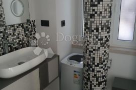 EKSKLUZIVAN STAN 2S+DB, Rijeka, Apartamento