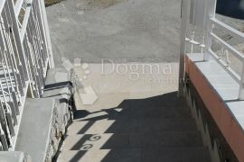 LOVRANSKO ZALEĐE OPRIĆ, DOBREĆ, Opatija - Okolica, Maison