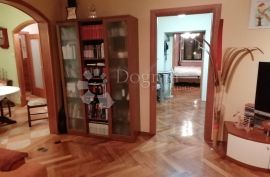 CENTAR 124,15 m², Rijeka, Appartement