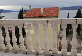 Selce - apartman u centru, 60 metara od plaže, Crikvenica, Stan