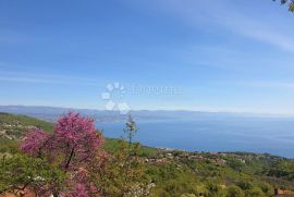 Veliki građevinski teren na Poljanama sa panoramskim pogledom, Opatija - Okolica, Land