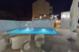 UHODANI, VISOKO CIJENJENI HOTEL, Pag, Propiedad comercial