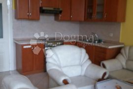 Sušak, 70 m², 1S+DB namješten uredan, Rijeka, Appartment