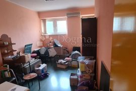 Poslovni prostor 114 m², Rijeka, Propiedad comercial