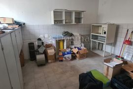 Poslovni prostor 114 m², Rijeka, Propiedad comercial