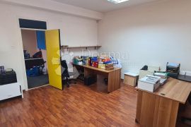 Poslovni prostor 114 m², Rijeka, Ticari emlak