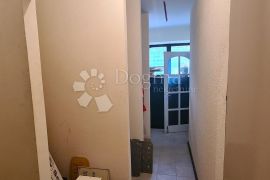 Poslovni prostor 114 m², Rijeka, Propiedad comercial