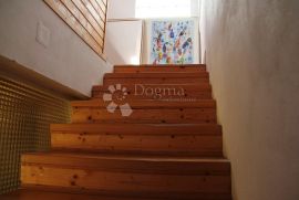 Duplex kuća na iznimnoj lokaciji u Rovinju, Rovinj, Famiglia