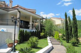 VILLA SA BAZENOM U IČIĆIMA, 350 m², 1050 m² okućnice, Opatija - Okolica, House