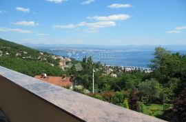 VILLA SA BAZENOM U IČIĆIMA, 350 m², 1050 m² okućnice, Opatija - Okolica, Casa