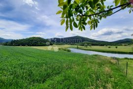 Kuća uz rijeku Gacku, Otočac, Maison