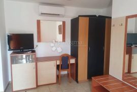 Apartmanska kuća u okolici Poreča, Poreč, Casa