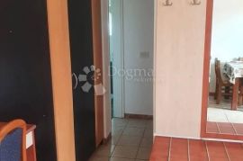 Apartmanska kuća u okolici Poreča, Poreč, Casa