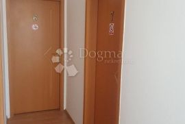 Apartmanska kuća u okolici Poreča, Poreč, Casa