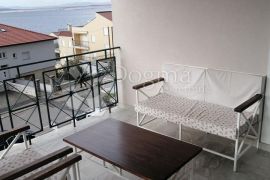 Apartman sa otvorenim pogledom na more, Crikvenica, شقة