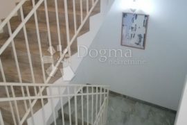 Odličan 2S+DB app sa otvorenim pogledom, Crikvenica, Apartamento