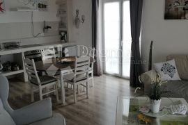 Odličan 2S+DB app sa otvorenim pogledom, Crikvenica, Appartment