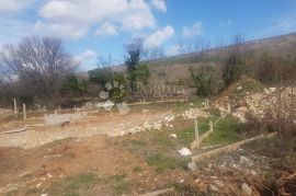 Započeta gradnja kuće s očaravajućim otvorenim pogledom na Raški zaljev, Labin, Casa