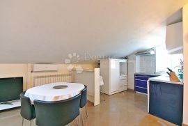 Apartmanska kuća s Kvarnerom na dlanu, Opatija - Okolica, Kuća