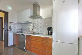 Apartmanska kuća s Kvarnerom na dlanu, Opatija - Okolica, Kuća