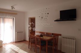 PJEŠČANA UVALA! URBANA VILA 780 m² stambene površine, Medulin, Casa