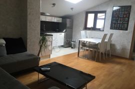 PJEŠČANA UVALA! URBANA VILA 780 m² stambene površine, Medulin, Casa