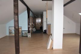 Prodaja kuće, Gornja Dubrava, 295 m², Gornja Dubrava, Дом