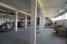 RAVNA GORA industrijska zona HALA 1000 m², Ravna Gora, Εμπορικά ακίνητα