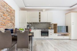 Studio apartman sa bazenom u Kostreni, Kostrena, Διαμέρισμα