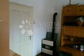 Ogulin stan 2S+DB 70 m², Ogulin, Stan