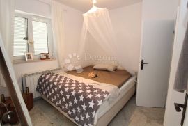 Jadranovo apartman, Crikvenica, شقة