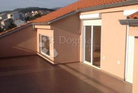 Stan/Apartman od 200 m², Crikvenica, Stan