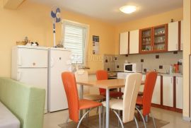 SELCE, Apartman 59.70 m², sa parkingom, Crikvenica, Stan