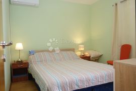 SELCE, Apartman 59.70 m², sa parkingom, Crikvenica, Stan