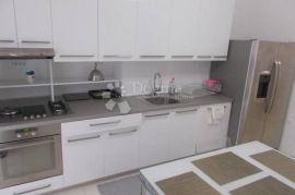 Gospodski stan u samom centru grada, Rijeka, Apartamento