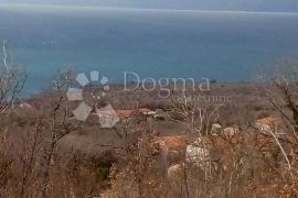 Teren 8283 m² s otvorenim pogledom na more, Kostrena, Tierra