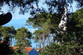 Teren na 150 m od mora, Mali Lošinj, Land