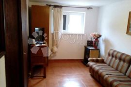 RIJETKOST U PONUDI, Mali Lošinj, apartman 30 m od mora, Mali Lošinj, Kвартира