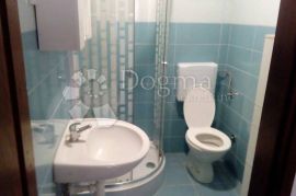 RIJETKOST U PONUDI, Mali Lošinj, apartman 30 m od mora, Mali Lošinj, Kвартира