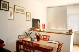 Rovinj – luksuzni dvoetažni apartman blizu mora, Rovinj, Flat