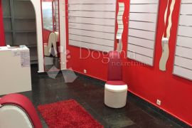 Centar, poslovni prostor 23.1 m², Rijeka, Propriedade comercial