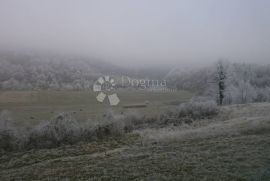 Građevinski teren sa zelenim pojasom, Vrbovsko, Zemljište