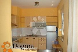 STAN OPATIJA 108 m² 3S+DB, Opatija, Appartment